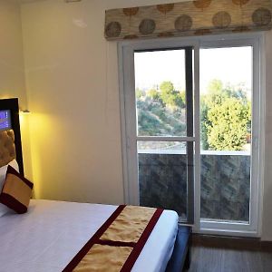Superior Deluxe Zimmer mit Kingsize-Bett
